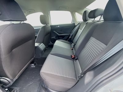 2026 Volkswagen Jetta - Photo 19