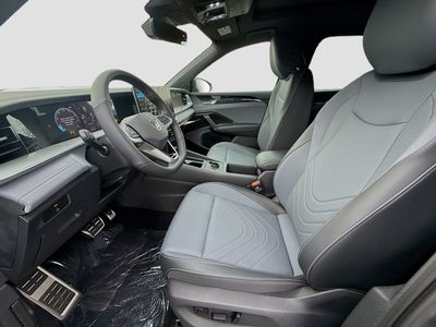 2026 Volkswagen Tiguan - Photo 17