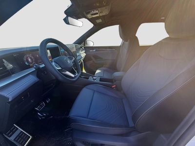 2026 Volkswagen Tiguan - Photo 16