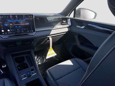 2026 Volkswagen Tiguan - Photo 18