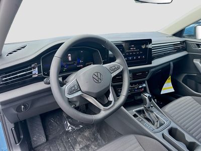 2026 Volkswagen Jetta - Photo 9