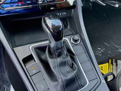2026 Volkswagen Jetta - Photo 15