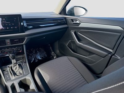 2026 Volkswagen Jetta - Photo 18