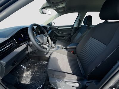 2026 Volkswagen Jetta - Photo 16