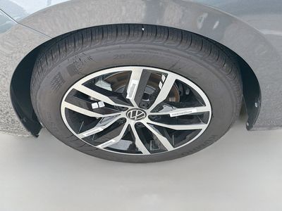 2026 Volkswagen Jetta - Photo 25