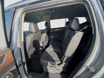 2026 Volkswagen Atlas — photo 20 view