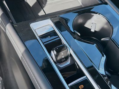 2026 Volkswagen Atlas — photo 15 view