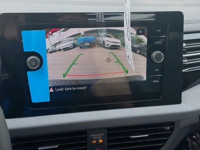 2026 Volkswagen Jetta - Photo 13