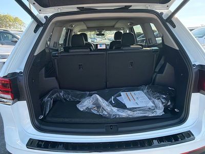 2026 Volkswagen Atlas — photo 21 view