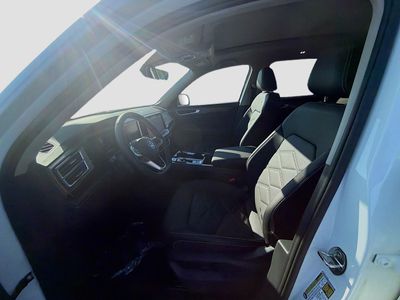2026 Volkswagen Atlas — photo 16 view