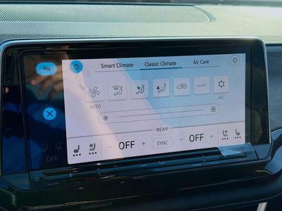 2026 Volkswagen Atlas — photo 14 view