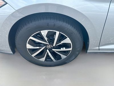 2026 Volkswagen Jetta - Photo 25