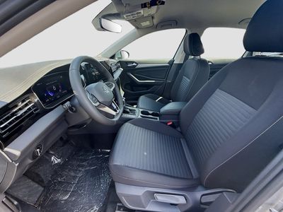2026 Volkswagen Jetta - Photo 16
