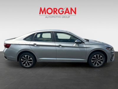 2026 Volkswagen Jetta - Photo 8