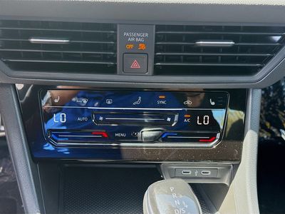 2026 Volkswagen Jetta - Photo 14