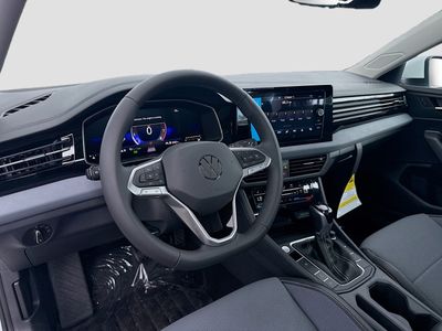 2026 Volkswagen Jetta - Photo 9
