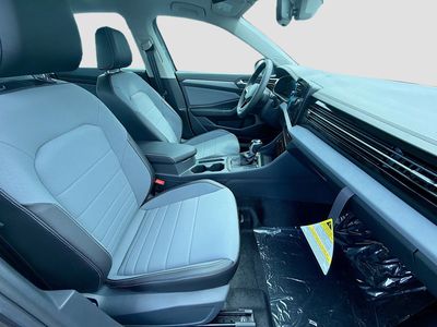 2026 Volkswagen Jetta - Photo 22