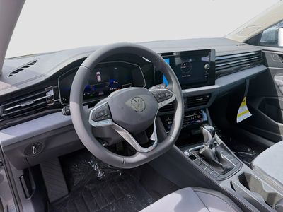 2026 Volkswagen Jetta - Photo 9
