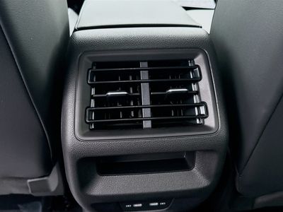 2026 Volkswagen Tiguan - Photo 19
