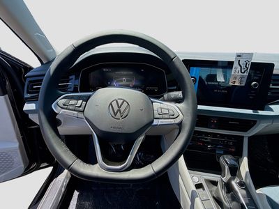 2026 Volkswagen Jetta - Photo 10
