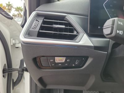 2024 BMW 3 Series - Photo 16
