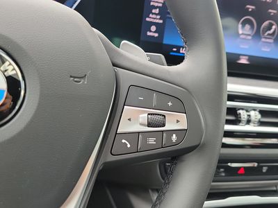 2024 BMW 3 Series - Photo 21