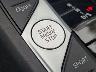 2024 BMW 3 Series - Photo 28