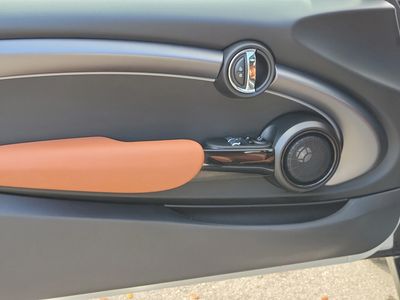 2024 MINI Hardtop 2 Door - Photo 12