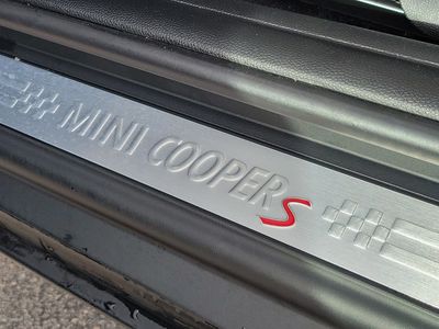2024 MINI Hardtop 2 Door - Photo 18