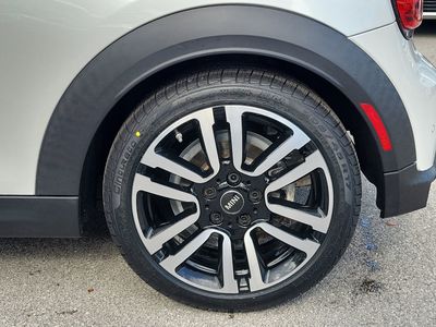2024 MINI Hardtop 2 Door - Photo 9