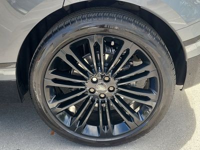 2024 Land Rover Range Rover Velar - Photo 9