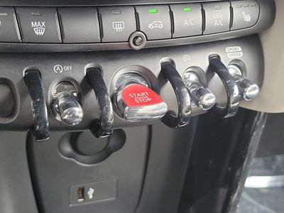 2024 MINI Convertible - Photo 27