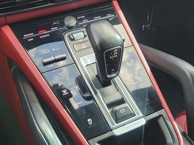 2021 Porsche Cayenne - Photo 30