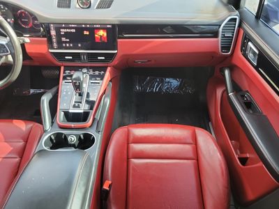 2021 Porsche Cayenne - Photo 15