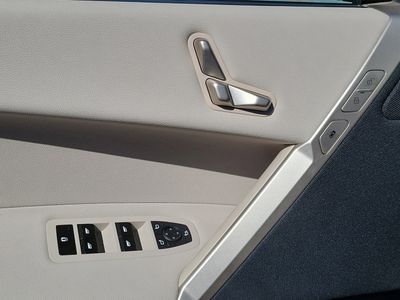 2026 BMW iX - Photo 20