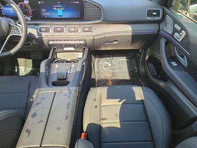 2025 Mercedes-Benz GLE - Photo 16