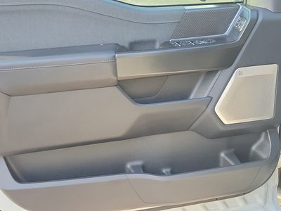 2023 Ford F-150 — photo 16 view