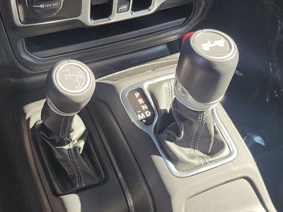 2024 Jeep Wrangler 4xe - Photo 28