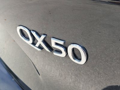 2020 INFINITI QX50 - Photo 5