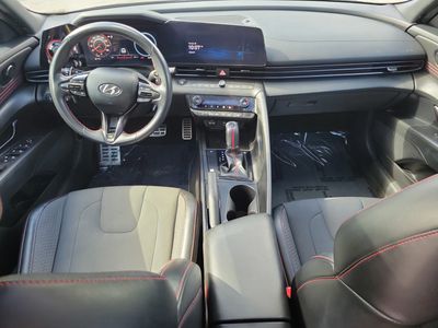 2023 Hyundai Elantra - Photo 12