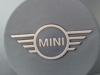 2025 MINI Convertible - Photo 19