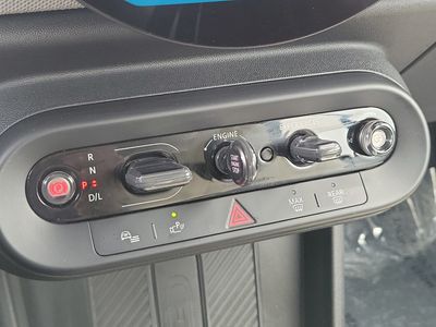 2025 MINI Convertible - Photo 24