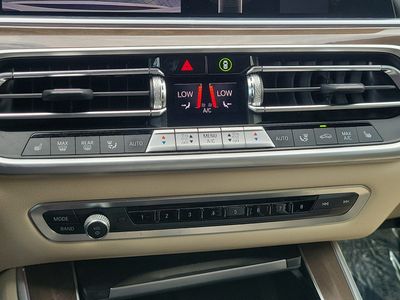 2022 BMW X5 - Photo 32