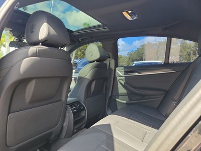 2023 BMW 5 Series - Photo 16