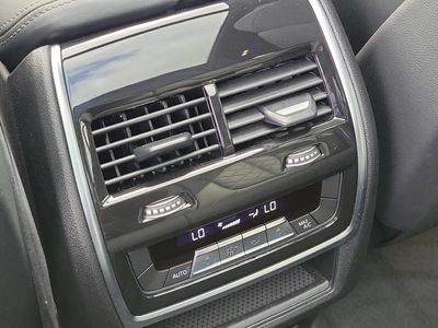 2025 BMW X5 - Photo 15