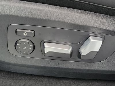 2025 BMW X5 - Photo 24
