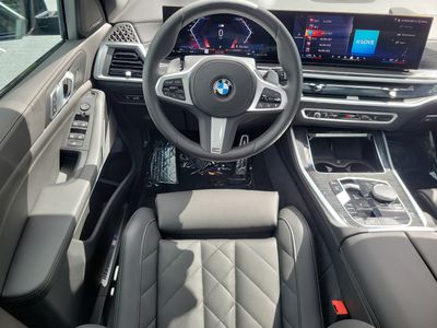 2025 BMW X5 - Photo 17