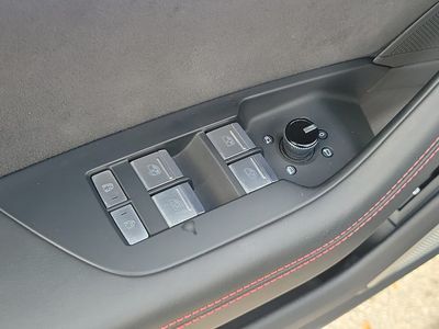 2022 Audi RS 6 Avant - Photo 18