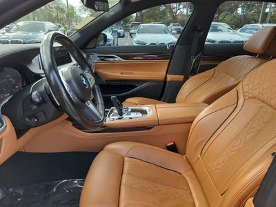 2022 BMW 7 Series - Photo 14