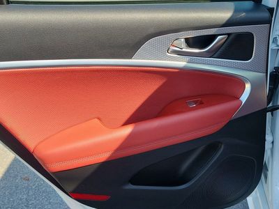 2023 Genesis G70 - Photo 9